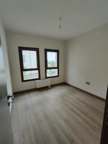AFYON ÜÇOK EMLAKTAN SADIKBEY TOKİ KİRALIK 3+1 TEMİZ BAKIMLI DAİRE