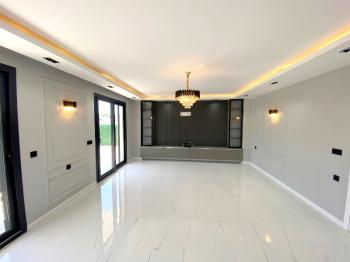 Didim'de Satılık Tam Müstakil 3+1 Ayrı Mutfakalı Villa