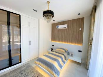 Didim Efeler Mahallesi'nde 4+1 Tam Müstakil Lüks Villa