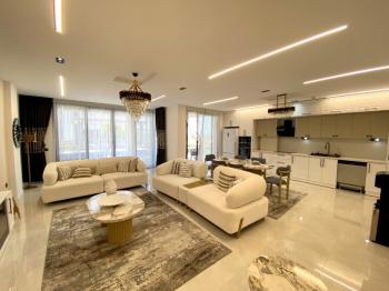 Didim Efeler Mahallesi'nde 4+1 Tam Müstakil Lüks Villa