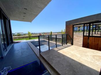 Didim Efeler Mahallesi'nde 4+1 Tam Müstakil Lüks Villa