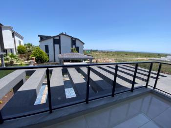 Didim Efeler Mahallesi'nde 4+1 Tam Müstakil Lüks Villa