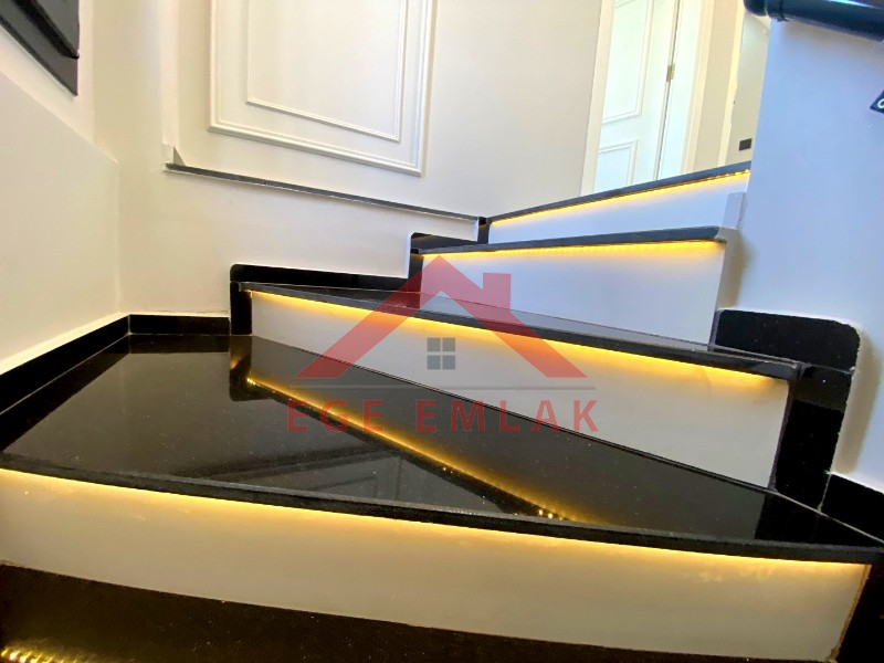 Didim'de Satılık Tam Müstakil 3+1 Ayrı Mutfakalı Villa
