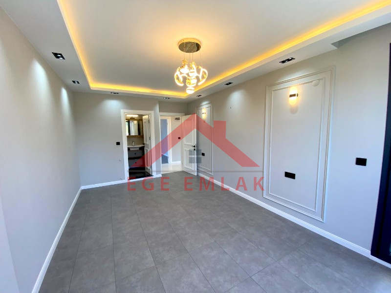Didim'de Satılık Tam Müstakil 3+1 Ayrı Mutfakalı Villa