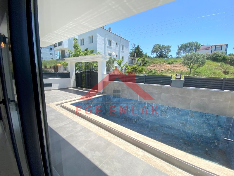 Didim'de Satılık Tam Müstakil 3+1 Ayrı Mutfakalı Villa