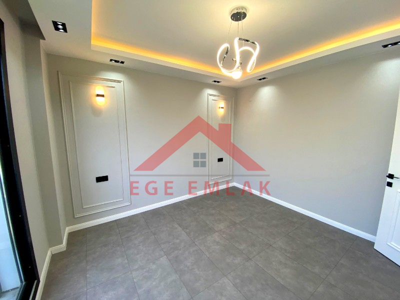 Didim'de Satılık Tam Müstakil 3+1 Ayrı Mutfakalı Villa