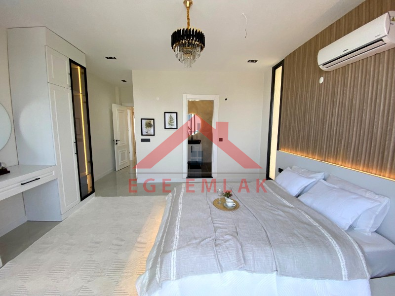 Didim Efeler Mahallesi'nde 4+1 Tam Müstakil Lüks Villa