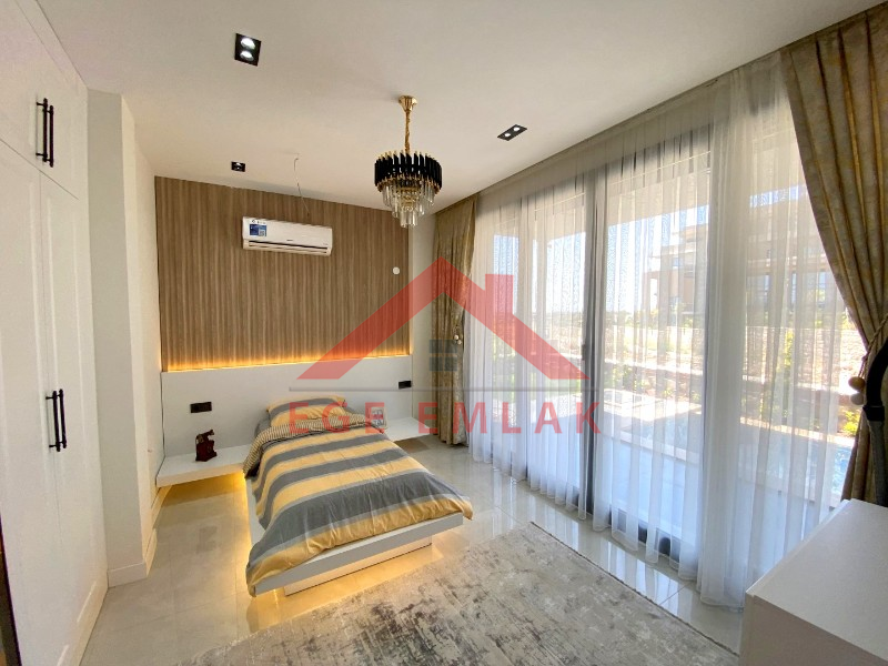 Didim Efeler Mahallesi'nde 4+1 Tam Müstakil Lüks Villa