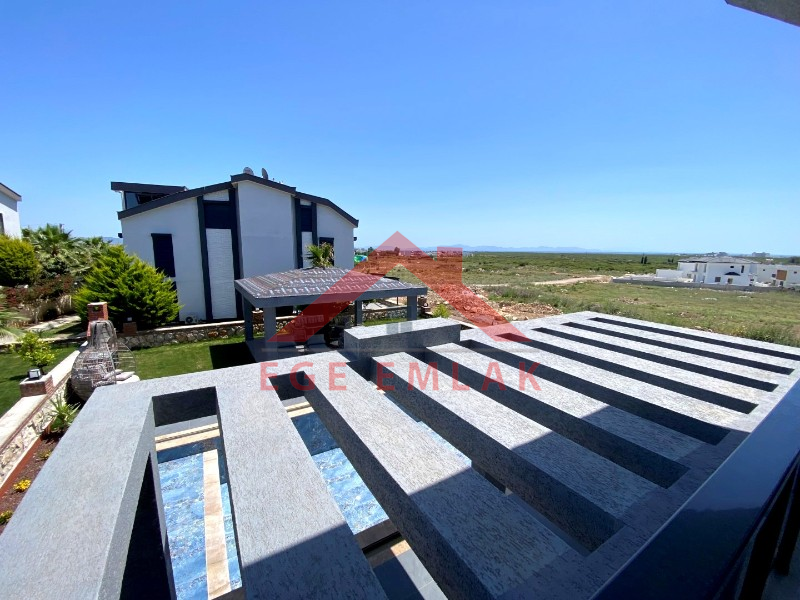 Didim Efeler Mahallesi'nde 4+1 Tam Müstakil Lüks Villa