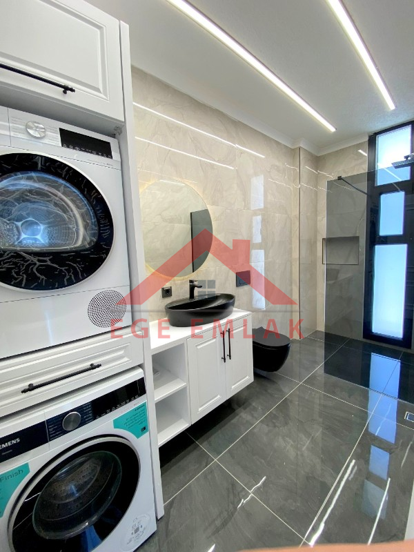 Didim Efeler Mahallesi'nde 4+1 Tam Müstakil Lüks Villa