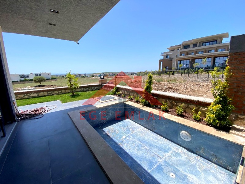 Didim Efeler Mahallesi'nde 4+1 Tam Müstakil Lüks Villa