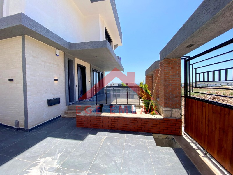 Didim Efeler Mahallesi'nde 4+1 Tam Müstakil Lüks Villa