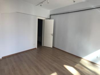 İSTİKLAL CD.‘NIN KALBİNDE KİRALIK OFİS & İŞYERİ