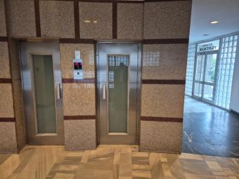 İ.E.T.T Yıldız Bloklarında, Otoparklı, Balkonlu, 40m2 salonlu Ara Kat