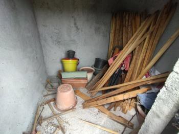 Foça Bağarası Yol Cepheli Satılık Tarla 