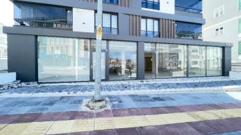 Güvenay - Çorum Mehmet Akif Ersoy 1. Cadde Üzeri Kiralık Dükkan  