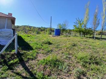 GÜVENAY - ÇORUM BARAJI KUZEYİ 320 M² SATILIK BAHÇE