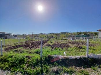 GÜVENAY - ÇORUM BARAJI KUZEYİ 320 M² SATILIK BAHÇE