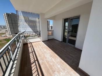 KAHVECİOĞLU EMLAK'DAN YEŞİLYURT MAH SATILIK DAİRE 4+1