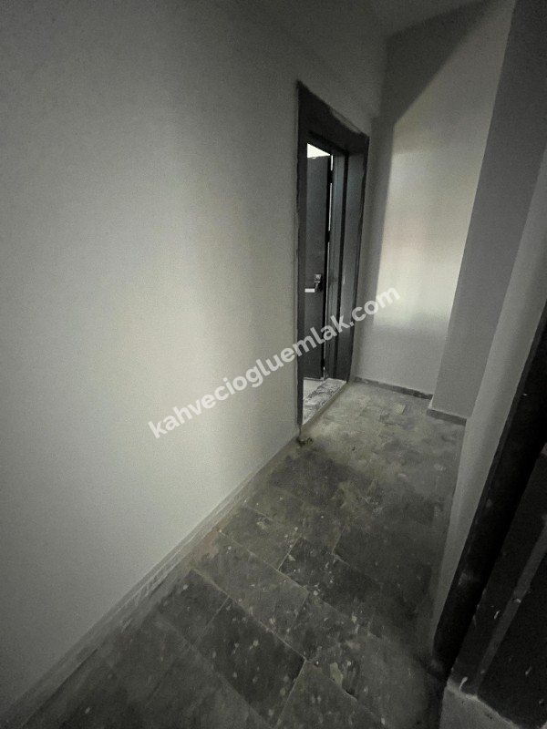 KAHVECİOĞLU EMLAK'DAN YEŞİLYURT MAH SATILIK DAİRE 4+1
