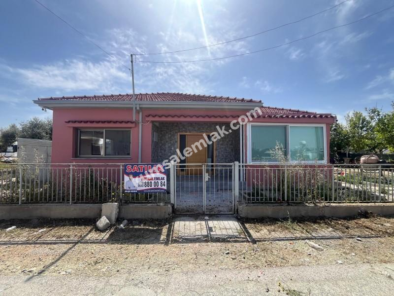 LEFKOŞA ALAYKÖY BÖLGESİNDE  BAHÇELİ TEK MÜSTAKİL, TEK KATLI SATILIK EV 