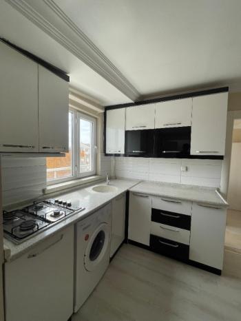 AFYON ÜÇOK EMLAKTAN ERENLER MAH SATILIK 3+0 DAİRE