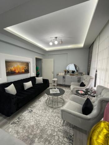 AFYON ÜÇOK EMLAKTAN KANLICA MAH SATILIK 2+1 BAKIMLI TEMİZ DAİRE