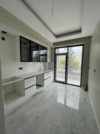 AFYON ÜÇOK EMLAKTAN KANLICA MAH SATILIK SIFIR GÜNEY CEPHE LÜX DAİRE