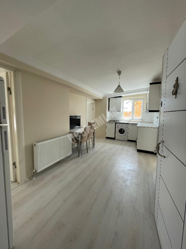 AFYON ÜÇOK EMLAKTAN ERENLER MAH SATILIK 3+0 DAİRE