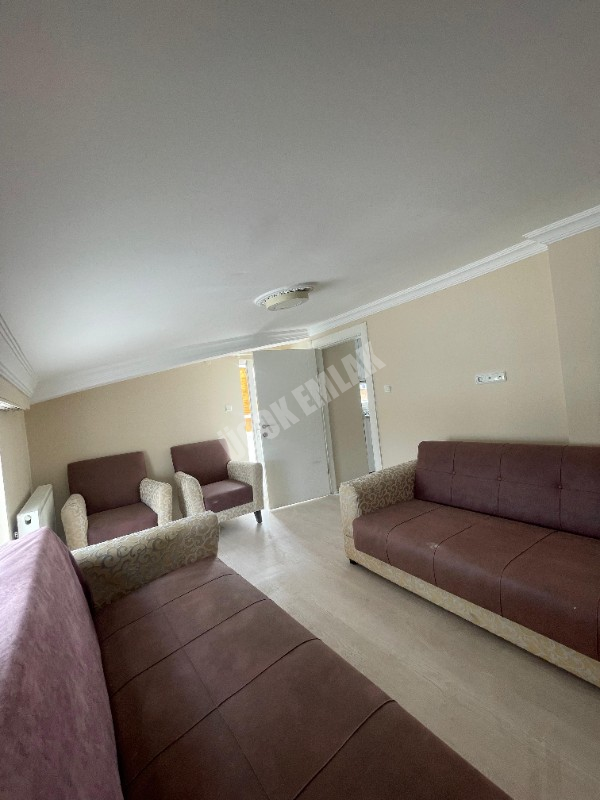 AFYON ÜÇOK EMLAKTAN ERENLER MAH SATILIK 3+0 DAİRE