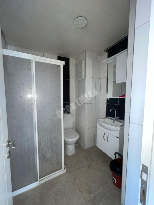 AFYON ÜÇOK EMLAKTAN ERENLER MAH SATILIK 3+0 DAİRE