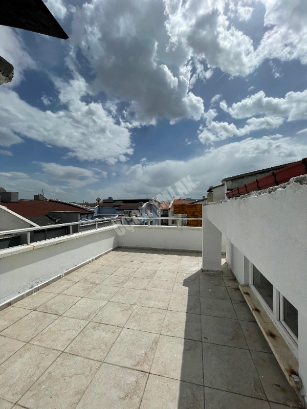 AFYON ÜÇOK EMLAKTAN ERENLER MAH SATILIK 3+0 DAİRE