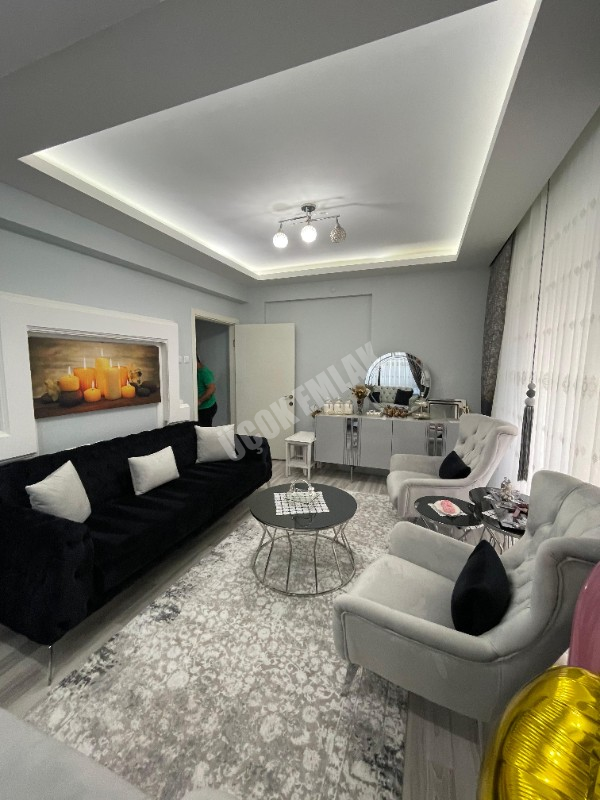 AFYON ÜÇOK EMLAKTAN KANLICA MAH SATILIK 2+1 BAKIMLI TEMİZ DAİRE