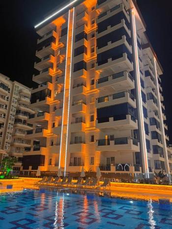 YEKTA TRADE CENTER SİTESİ 1+1 EŞYALI KİRALIK DAİRE ANTALYA ALANYA MAHMUTLAR