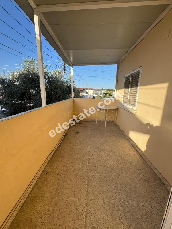 Lefkoşa Göçmenköy'de Bahçeli Eşyalı Kiralık 2+1 Dubleks Ev