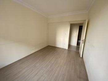 KARTAL, PETROL İŞ MH - YAKUTLAR SİTESİ , 3 + 1, NET 120 M², ELEKTRİKLİ ARAÇ ŞARJ İSTASYONLU KİRALIK DAİRE