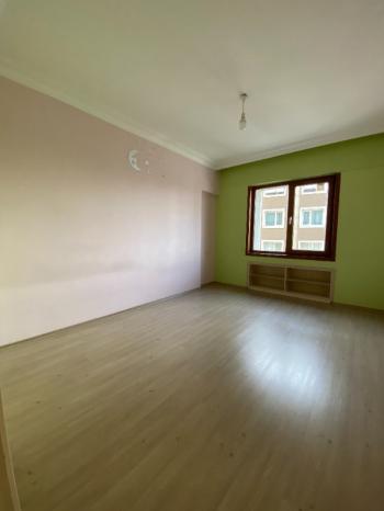 KARTAL, PETROL İŞ MH - YAKUTLAR SİTESİ , 3 + 1, NET 120 M², ELEKTRİKLİ ARAÇ ŞARJ İSTASYONLU KİRALIK DAİRE