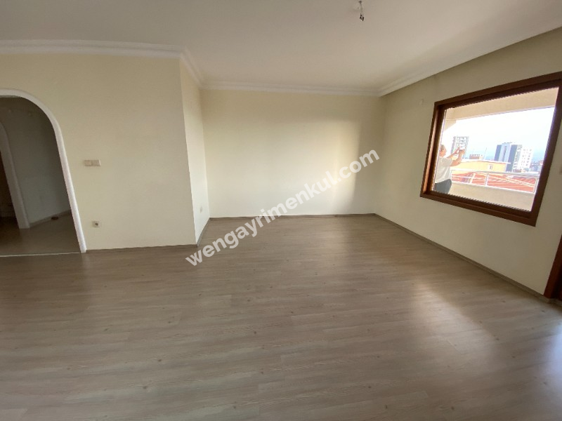 KARTAL, PETROL İŞ MH - YAKUTLAR SİTESİ , 3 + 1, NET 120 M², ELEKTRİKLİ ARAÇ ŞARJ İSTASYONLU KİRALIK DAİRE