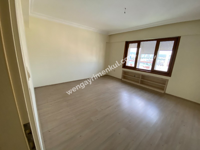 KARTAL, PETROL İŞ MH - YAKUTLAR SİTESİ , 3 + 1, NET 120 M², ELEKTRİKLİ ARAÇ ŞARJ İSTASYONLU KİRALIK DAİRE