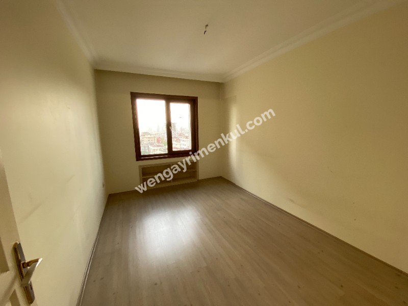 KARTAL, PETROL İŞ MH - YAKUTLAR SİTESİ , 3 + 1, NET 120 M², ELEKTRİKLİ ARAÇ ŞARJ İSTASYONLU KİRALIK DAİRE