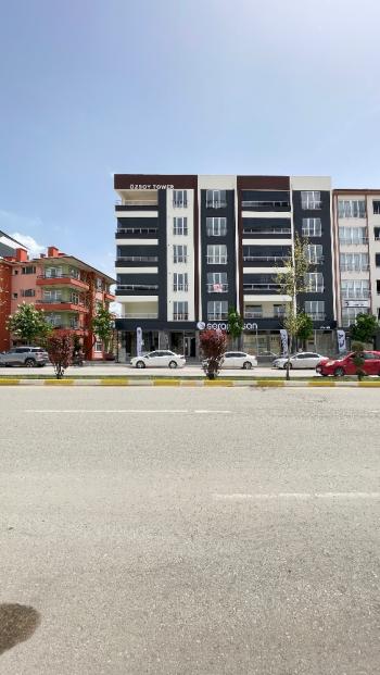 Güvenay - Çorum Cengiz Topel Caddesi Üzeri Satılık 3+1 Daire 