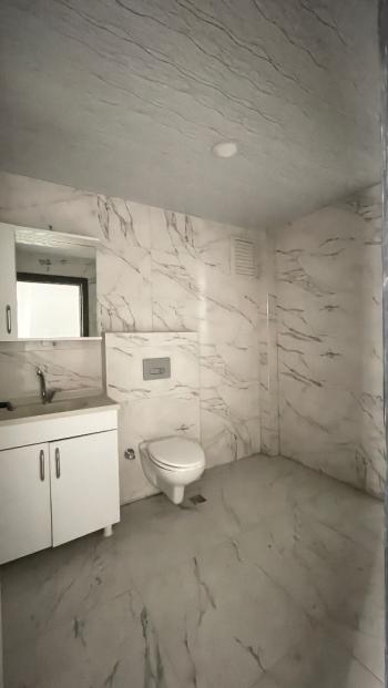 Güvenay - Çorum Cengiz Topel Caddesi Üzeri Satılık 3+1 Daire 