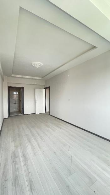 Güvenay - Çorum Cengiz Topel Caddesi Üzeri Satılık 3+1 Daire 