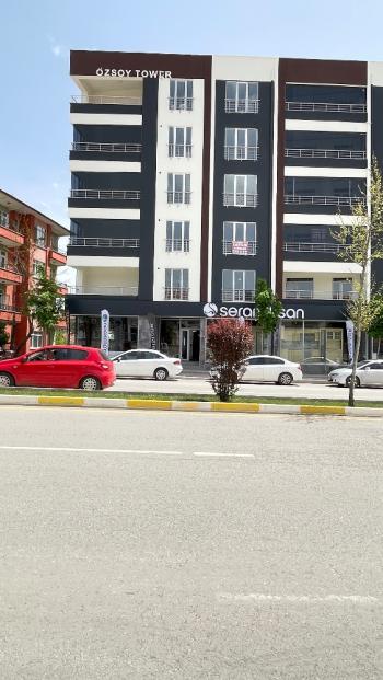 Güvenay - Çorum Cengiz Topel Caddesi Üzeri Satılık 3+1 Daire 