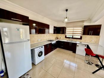 Girne Merkezde Full Eşyalı Deniz Manzaralı 2+1 Kiralık Daireler 