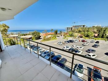 Girne Merkezde Full Eşyalı Deniz Manzaralı 2+1 Kiralık Daireler 