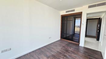 KKTC, İskele'de Muhteşem 5 Yıldızlı Otel ve Casino içerisinde, C Blok'ta 28 Kat, Önü kapanmaz Deniz Manzaralı, Masrafsız, Satılık 2+1 Daire.