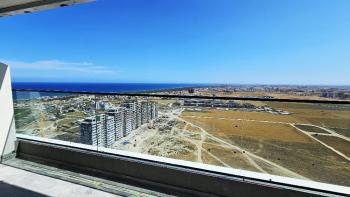 KKTC, İskele'de Muhteşem 5 Yıldızlı Otel ve Casino içerisinde, C Blok'ta 28 Kat, Önü kapanmaz Deniz Manzaralı, Masrafsız, Satılık 2+1 Daire.