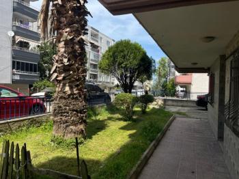 EMLAK HABERCİSİ' NDEN MUDANYA GÜZELYALI YALI MAH'DE SAHİLE 100 METRE DENİZ GÖRÜR 4.KAT 130 m2 ARA KAT 3+1 DAİRE