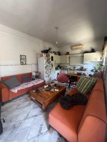 Lefkoşa Hapolat'ta Devren SATILIK MARKET+DEPO+ 2+1 DAİRE